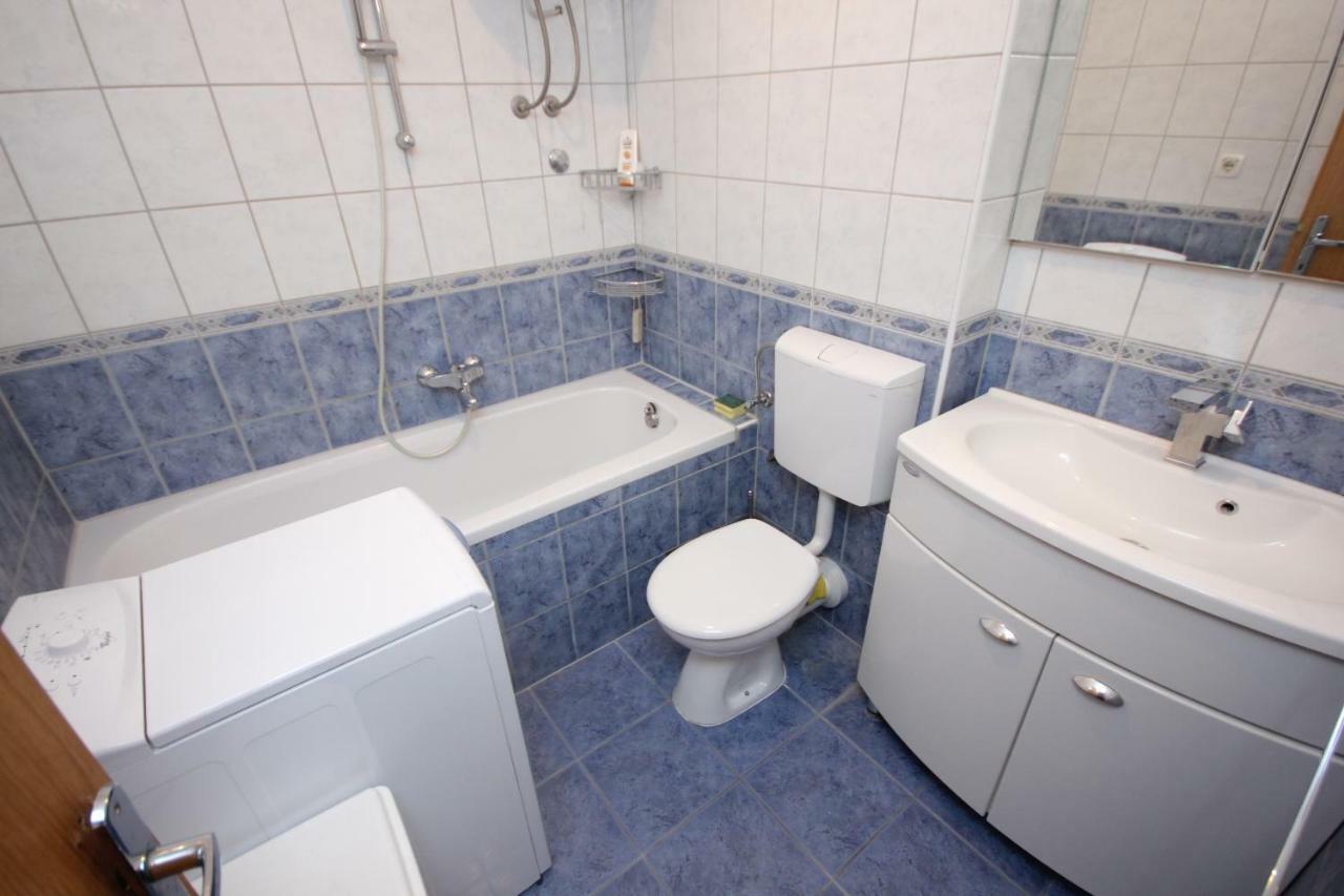 Apartment Karlo Near The Most Beautiful Beach Znjan Split Zewnętrze zdjęcie